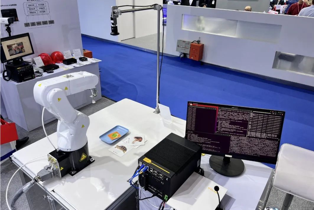 99499����˹(�й�)���޹�˾��ҳ